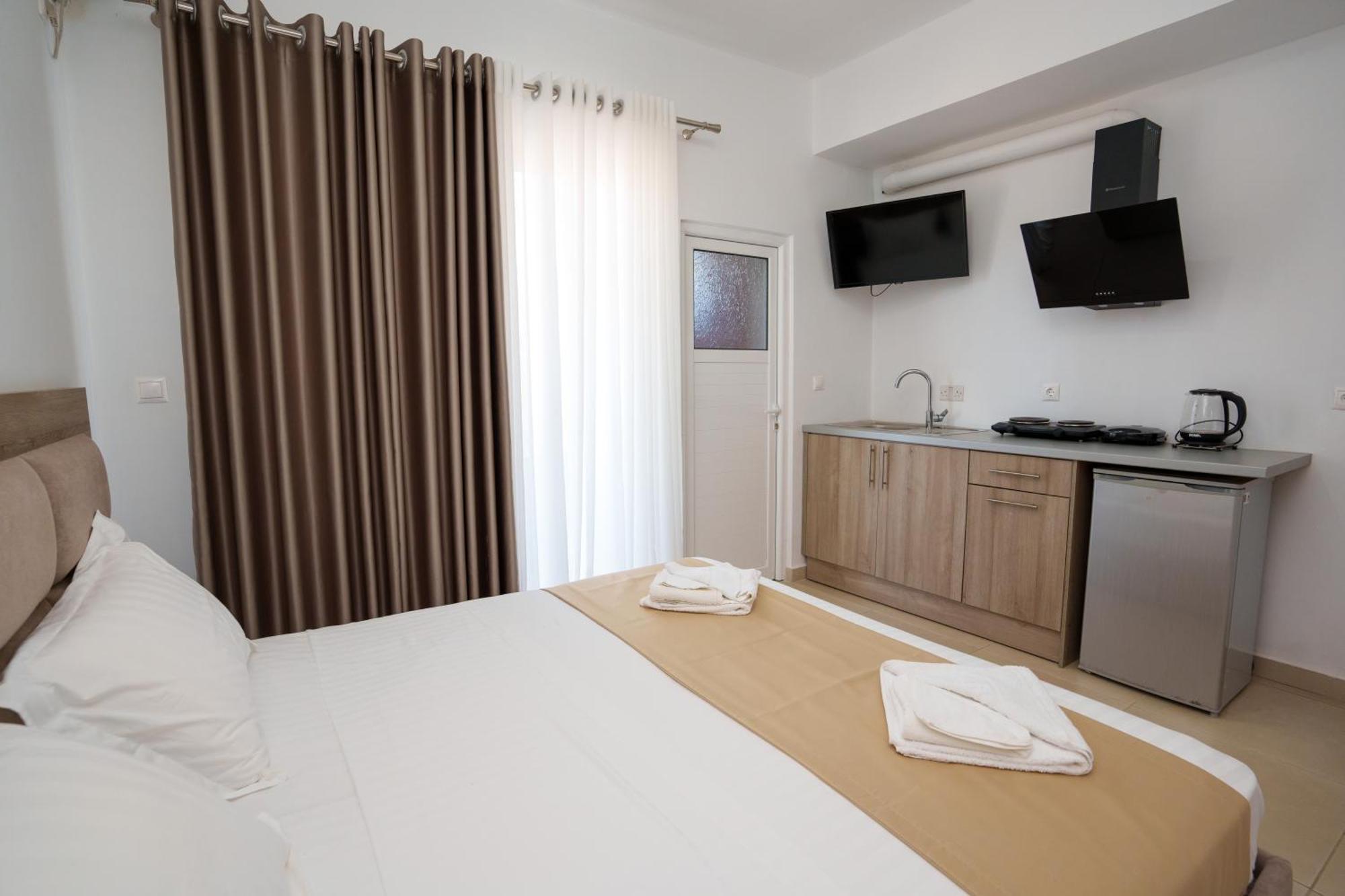 Near The Sea Apartments Nano คซามิล ภายนอก รูปภาพ