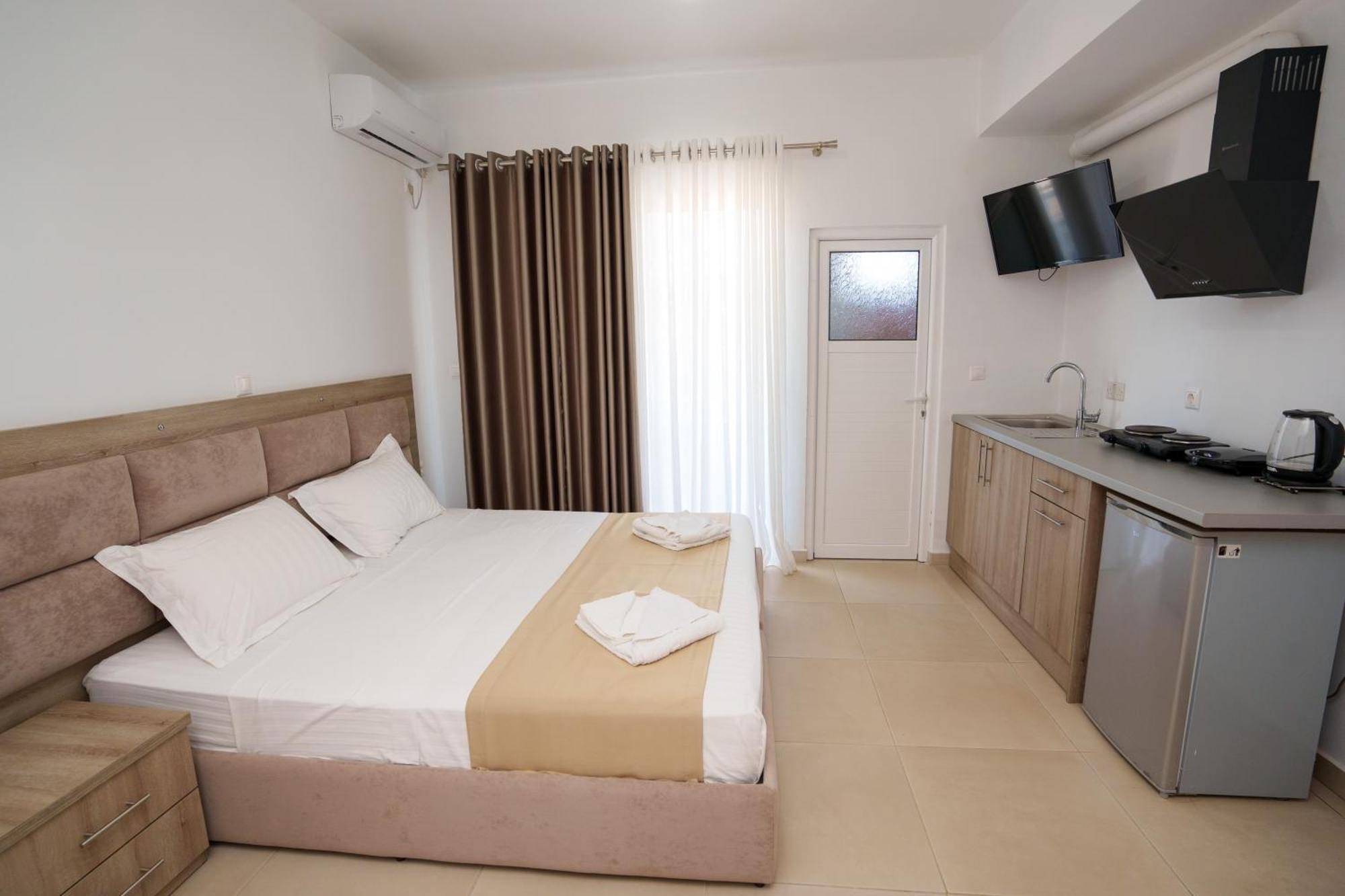 Near The Sea Apartments Nano คซามิล ภายนอก รูปภาพ