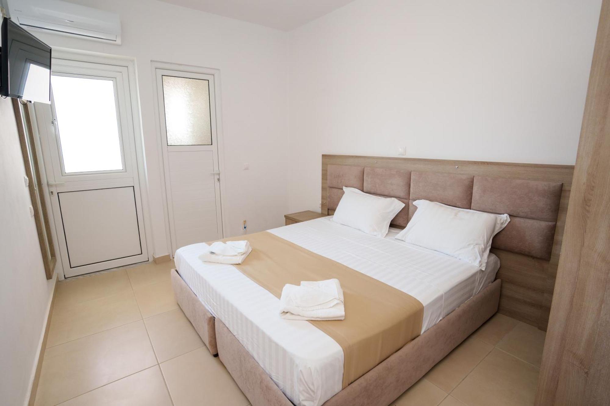 Near The Sea Apartments Nano คซามิล ภายนอก รูปภาพ