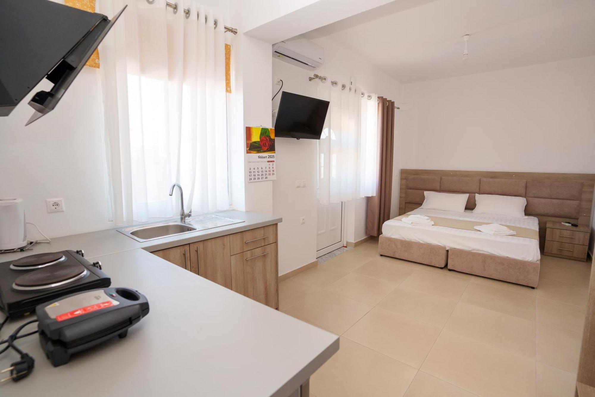 Near The Sea Apartments Nano คซามิล ภายนอก รูปภาพ