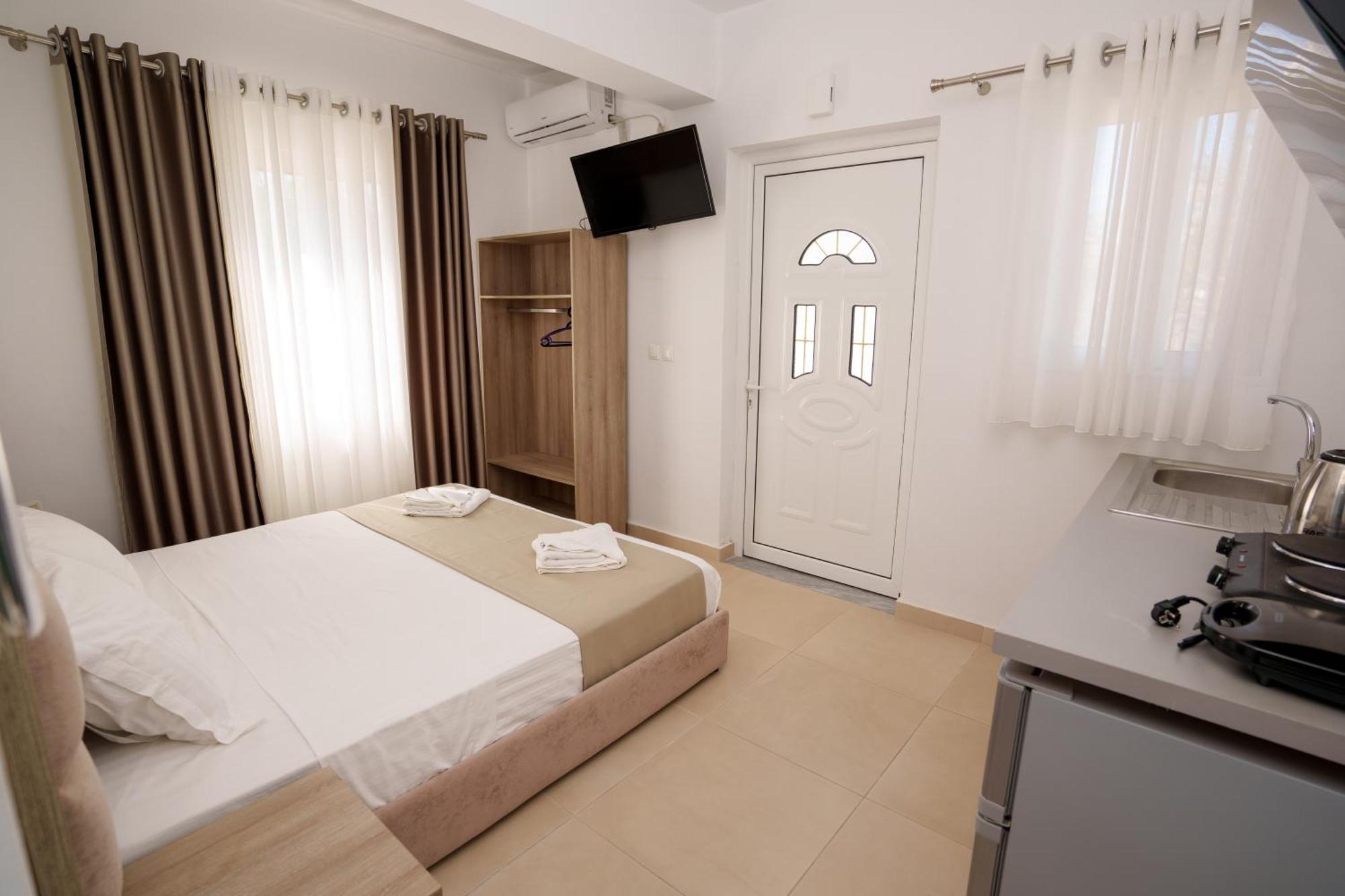 Near The Sea Apartments Nano คซามิล ภายนอก รูปภาพ