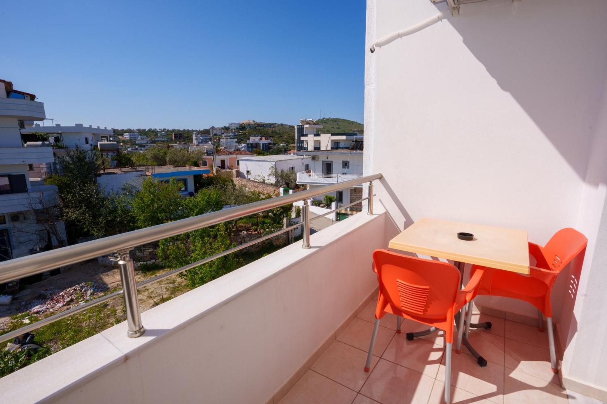 Near The Sea Apartments Nano คซามิล ภายนอก รูปภาพ